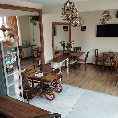 David Hotel Kutaisi Ngoại thất bức ảnh