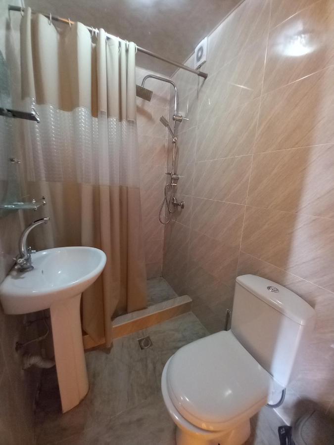 David Hotel Kutaisi Ngoại thất bức ảnh