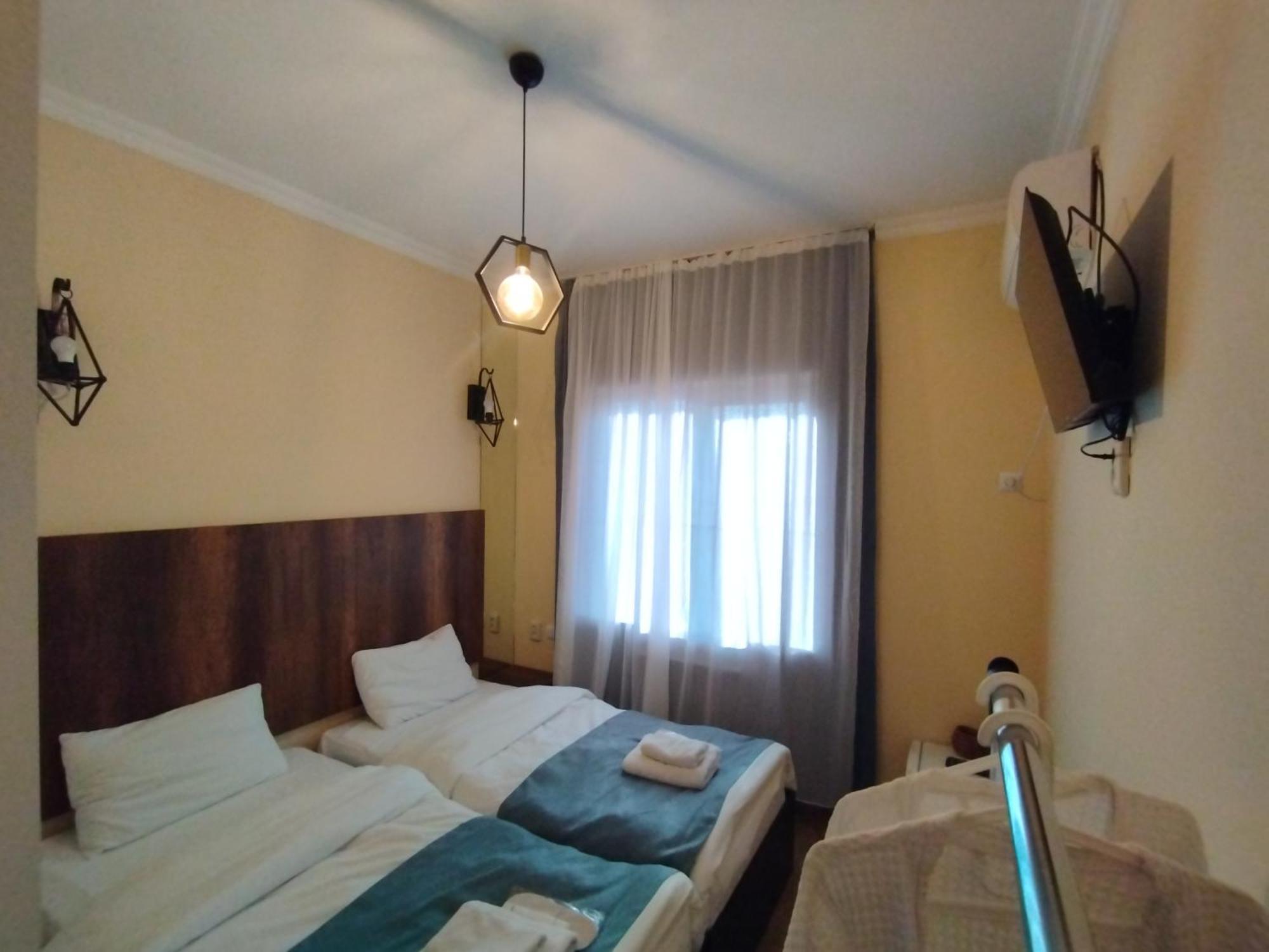 David Hotel Kutaisi Ngoại thất bức ảnh